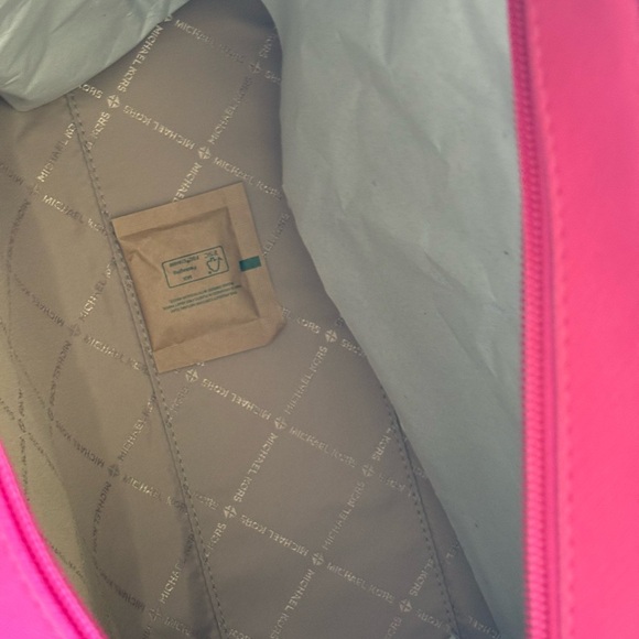 BNWT Michael Kors Leida Large Tote Bag β - Picture 11 of 16